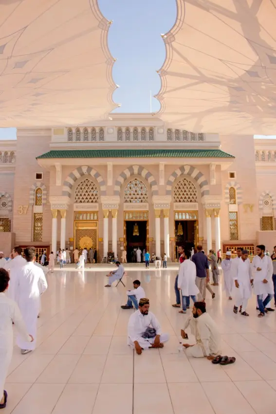 Pilgrims at the Prophet's Mosque courtyard